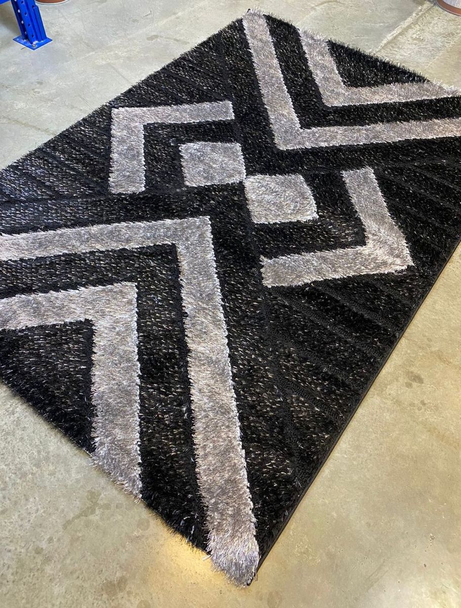FLUFFY Turkey Shaggy Black/Grey Center Rug- 5ft By 7ft