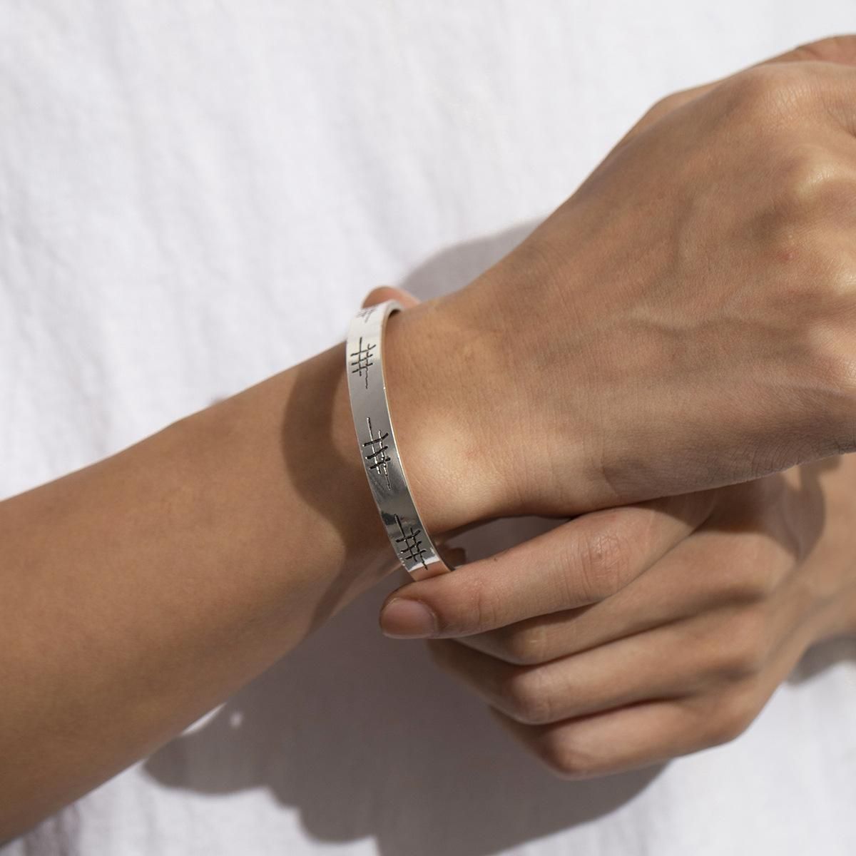 Fashion Irregular Metal Design Bracelet Open Retro Style Men's Bracelet