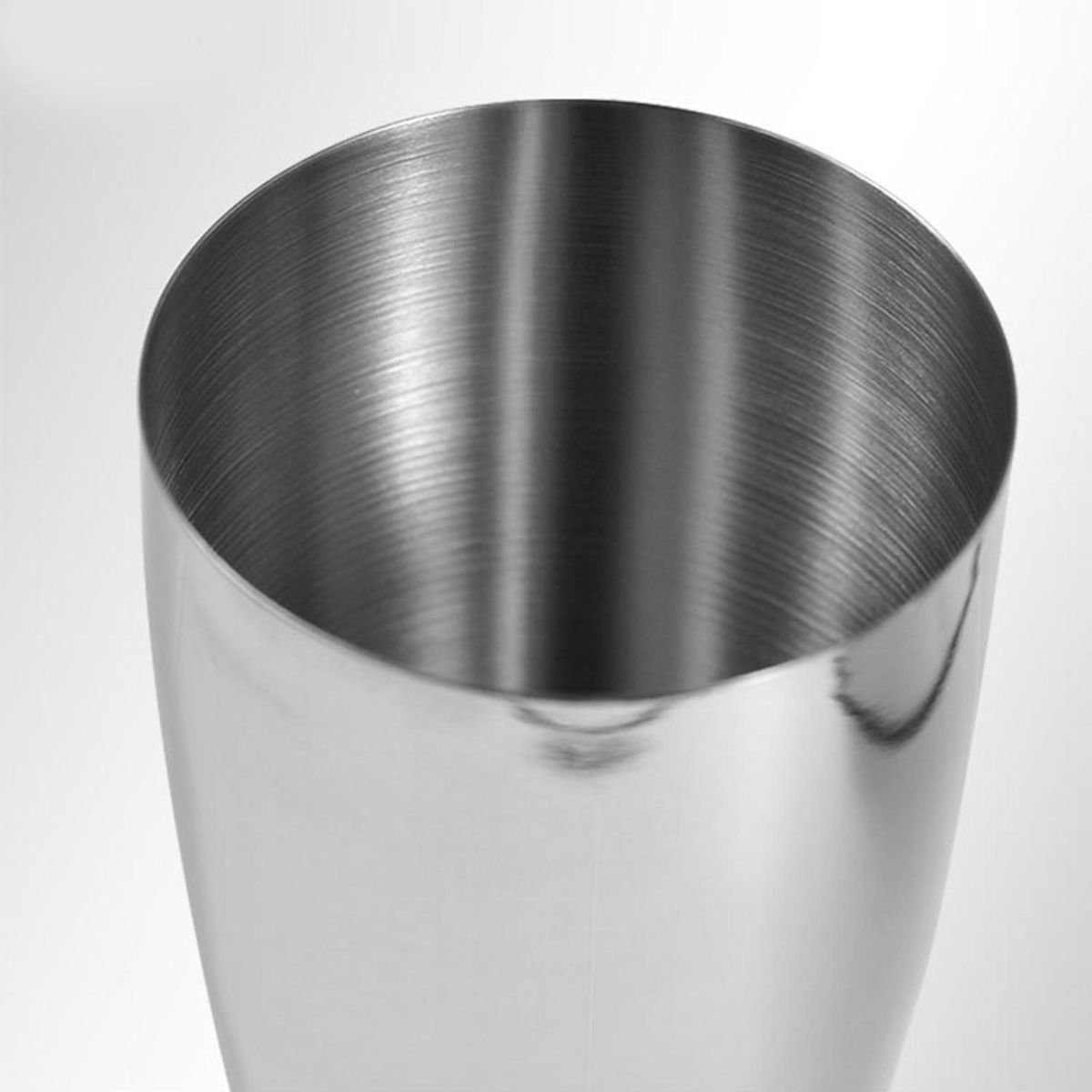 Cocktail Shaker Multi-purpose Mirror Surface Shaker Cup Silver
