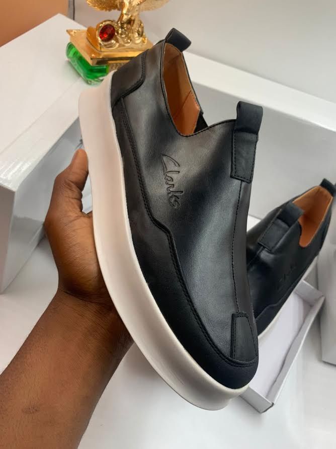 Classy Men's Clarks Shoe Black