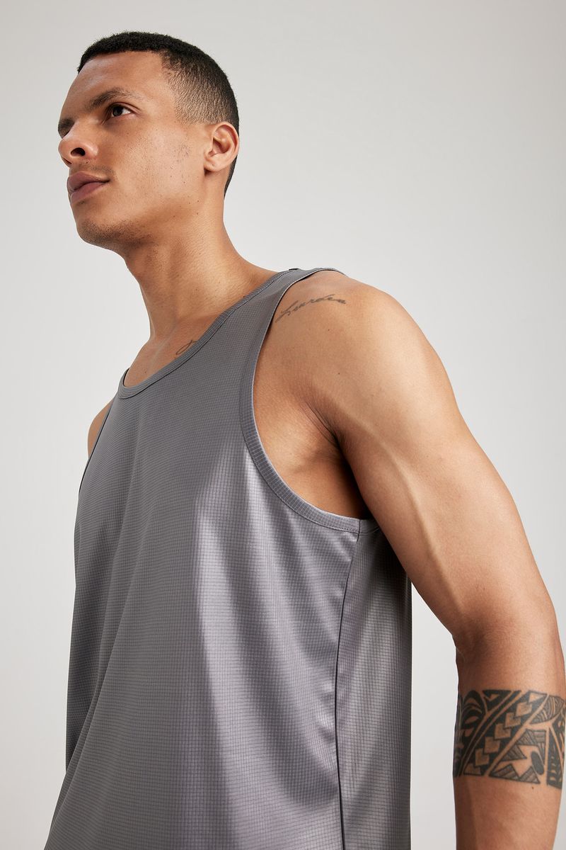 Man Slim Fit Sleeveless Crew Neck Knitted Athlete - Grey