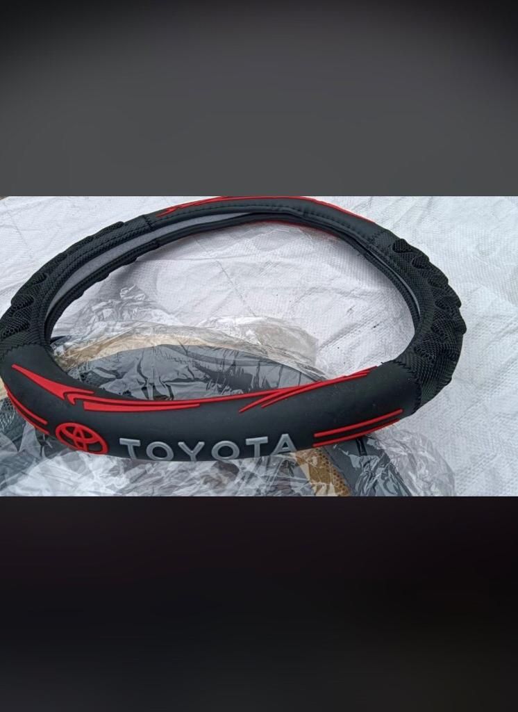 Red And Black Color Toyota Steering Cover