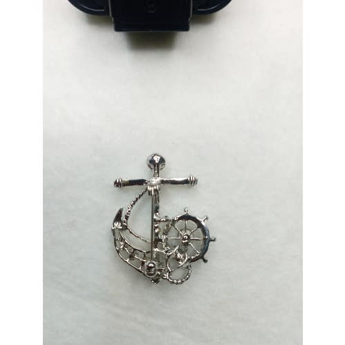 Naval Anchor Brooch With Free Pouch - Silver
