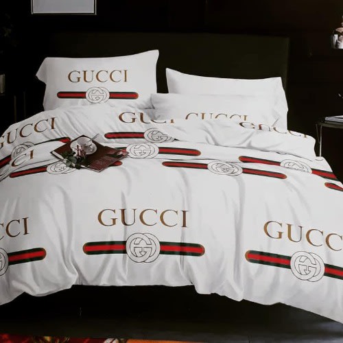 Gucci Inspired Duvet With Bedsheet And 4 Pillowcases - Gucci Set