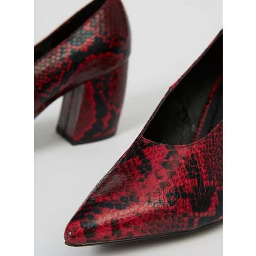 Animal Print Pointed Mid Heels