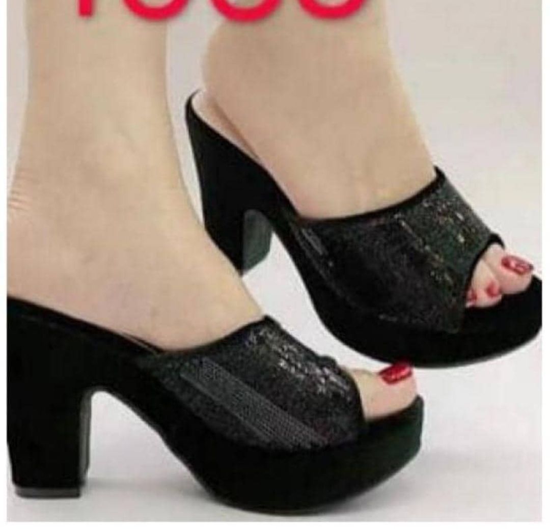 Classy Ladies  Slippers- Black