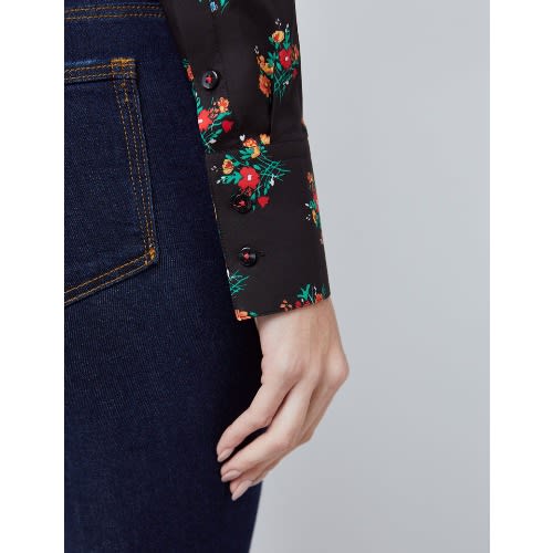 Women’s Black & Red Floral Fitted Shirt