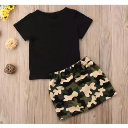 Round Neck T-Shirt And Skirt