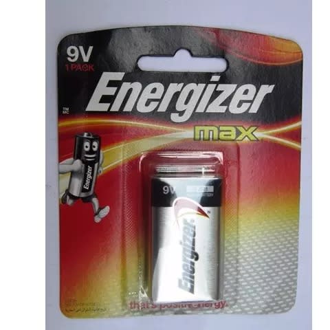 Max 9V Battery