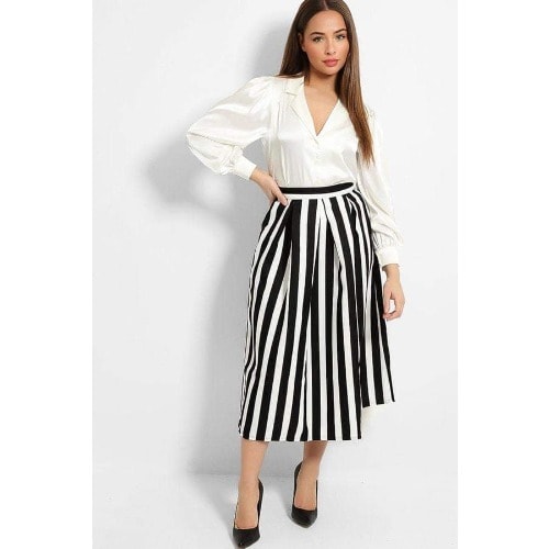 Textured Finish Pleated Stripe Skirt - Black/White