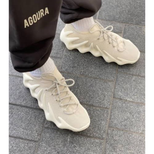 Rugged Sole Trendy Men Socks Sneakers - Beige