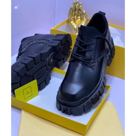 Chairman Design Shoe