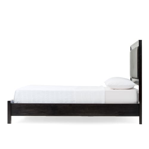 Tailor Queen-bed