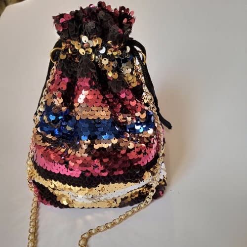 Lilly Drawstring Purse