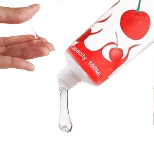 Hot Kiss Vaginal - Anal And Oral Sex Lubricant - 100ml