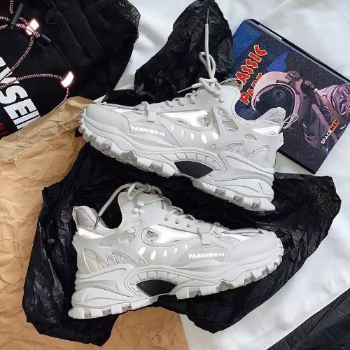 White Unisex Fashion Sneakers