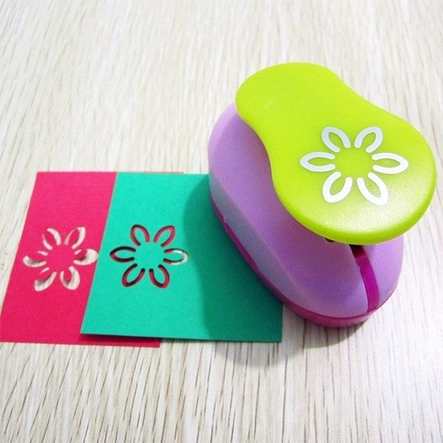 Hole Punch002090