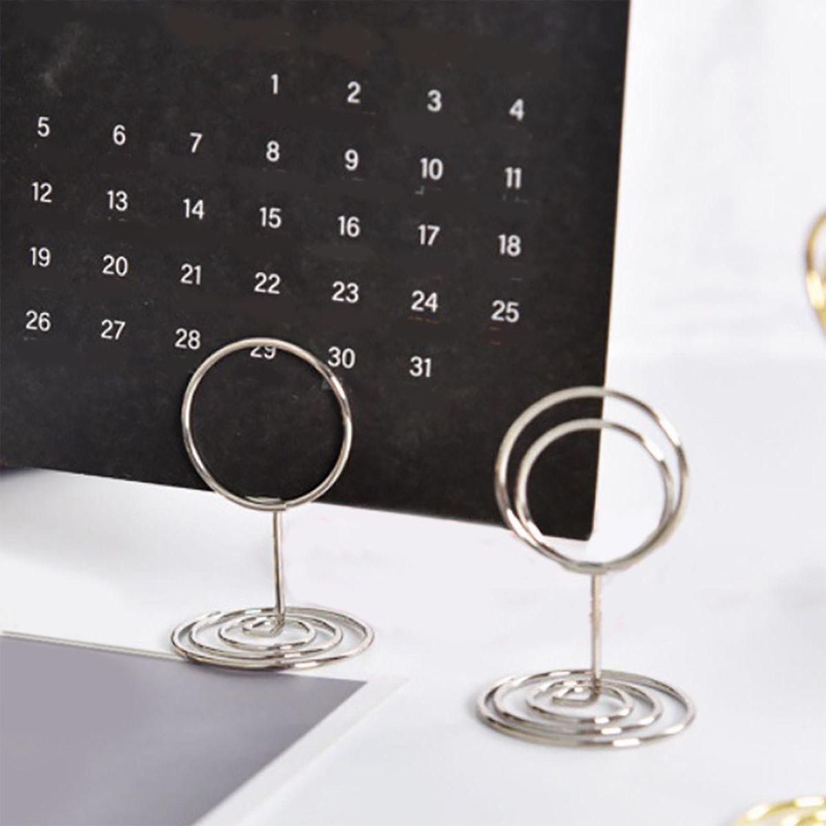 Desktop Card Holder 30pcs Metal Card Holder Stand Versatile for Photos Silver