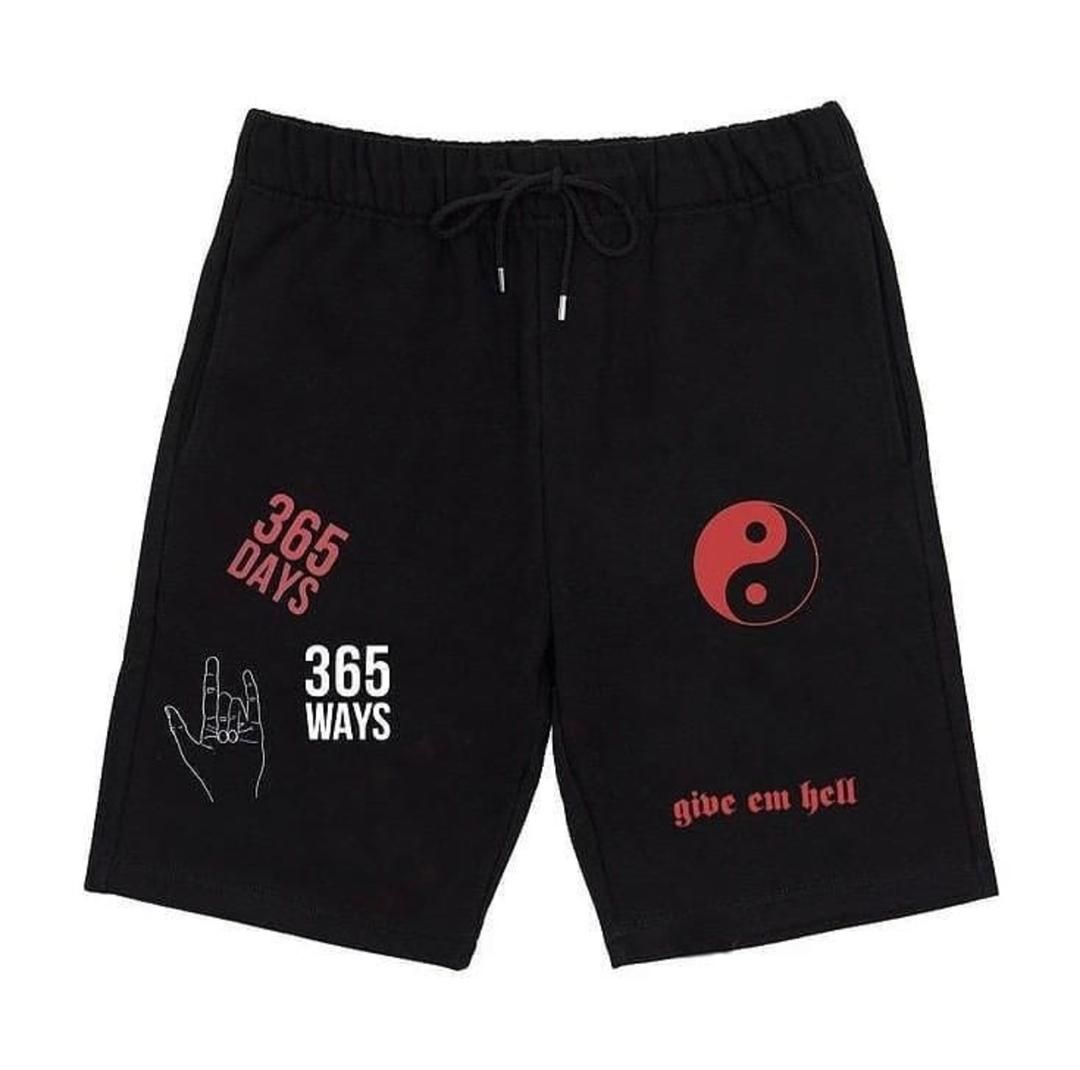 365 Days 365 Ways Casual Short Black