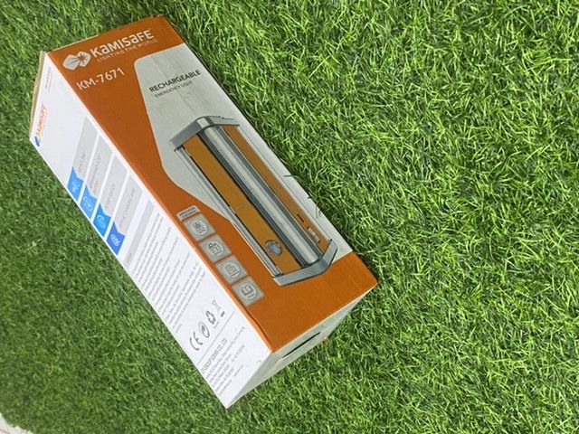 Unique Simple Rechargeable Emergency Light