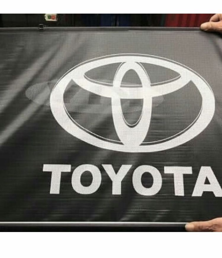 Toyota Rear Windscreen Sunshade