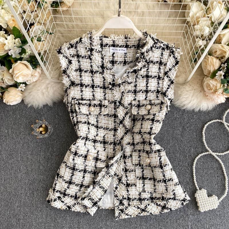 Fragrant and fragrant tweed jacket for women, retro clothes with large pockets, short vest, new
