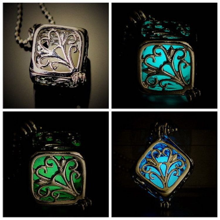 2Pcs/Set Couple Luminous Pendant Necklace  Valentines Gift