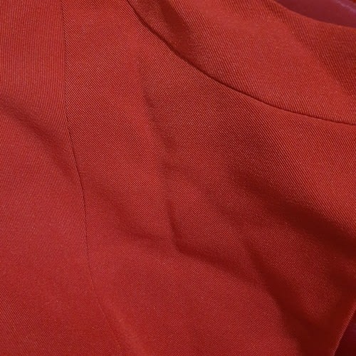 Cropped Long Sleeved Blazer - Red