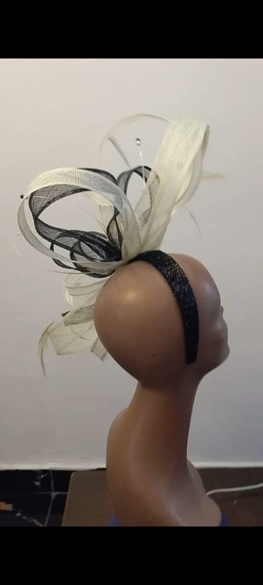 Black And White Fascinator
