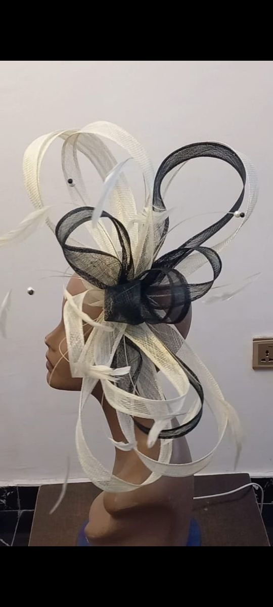Black And White Fascinator