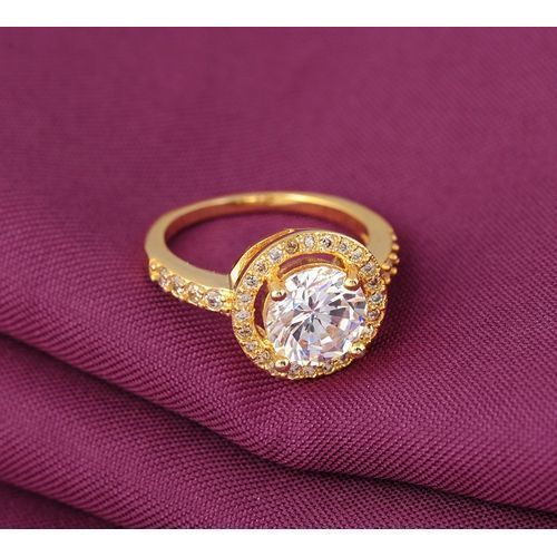 Ladies Engagement Ring - Gold