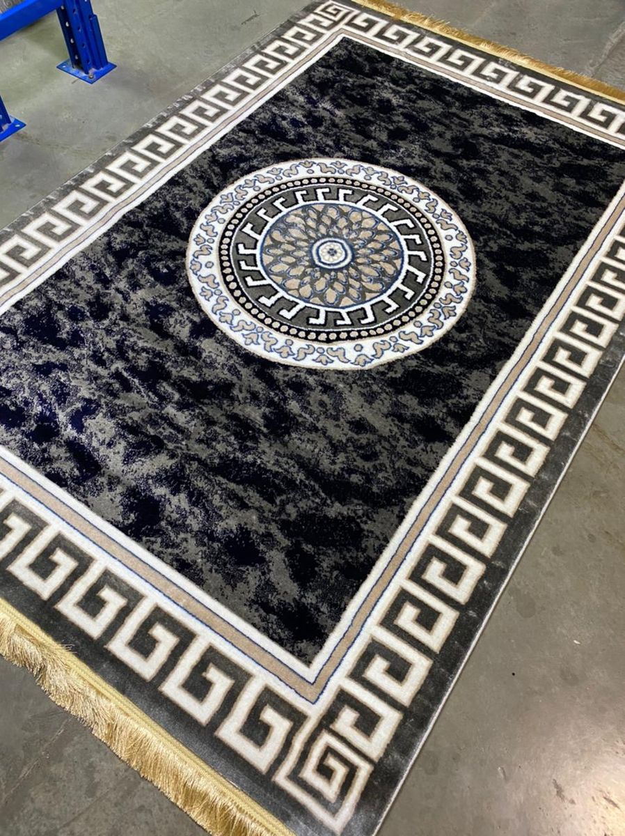 Center Rug Arabian