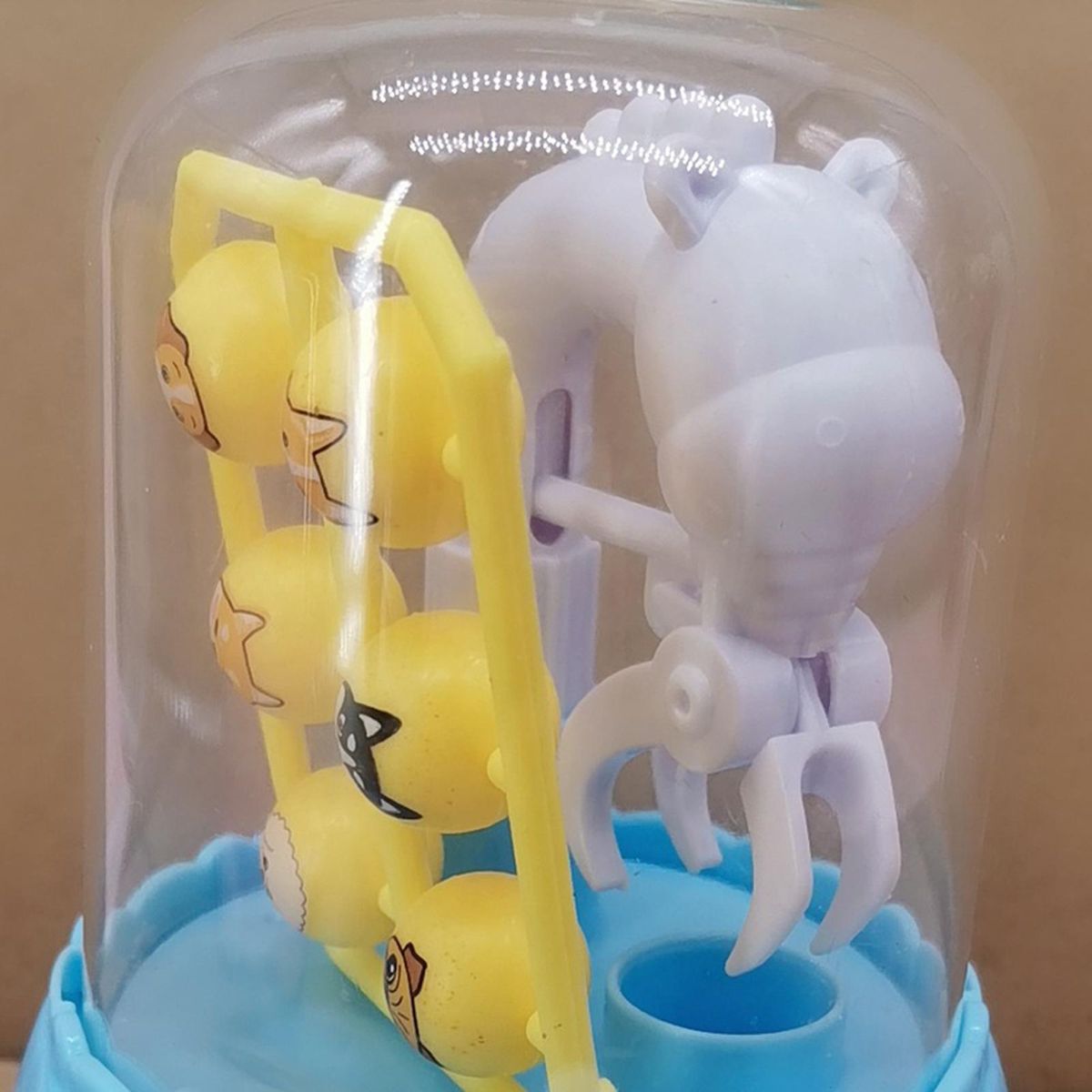 1 Set Claw Machine Toy Grab Catch Clip Ball Claw Machine Toy Blue