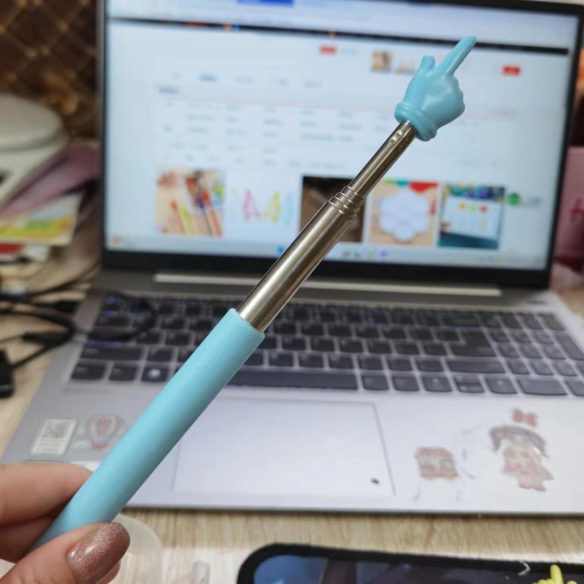 Whiteboard Accessory Telescopic Handheld Presenter for Classroom Blue