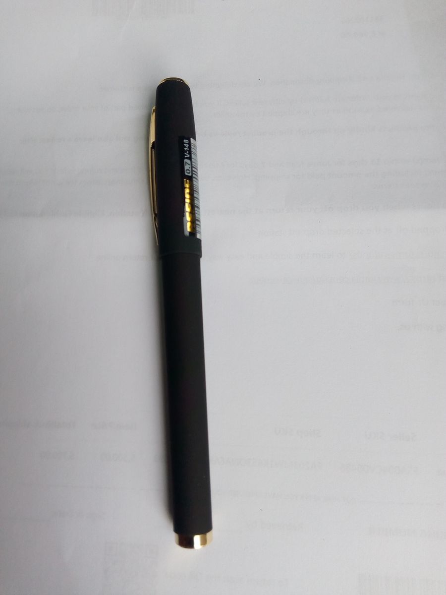 Black Gel Ink Refine Ballpiont Pens - 12 Pieces