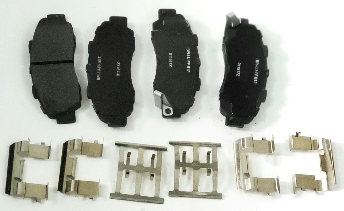 RAYBESTOS MGD503CH R-LINE CERAMIC FRONT BRAKE PAD - SET