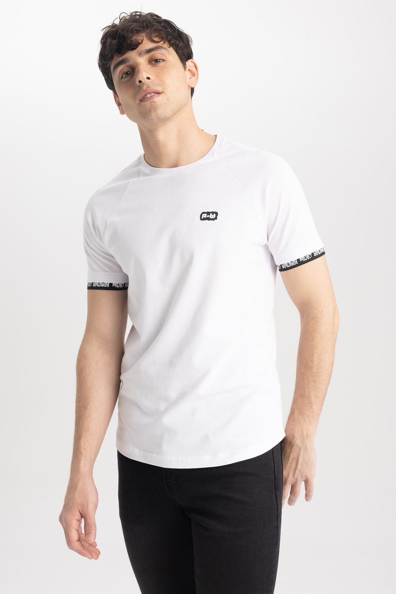 Man Young Muscle Fit Crew Neck Short Sleeve Knitted T-Shirt - White