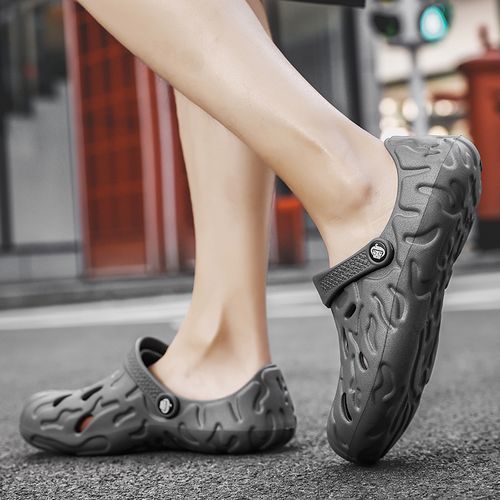 Summer Sandals Men's Shoes Big Size 40-49 Hollow Out Clogs For Men Casual Flat Sandals Garden Water Shoes Male Beach Sandals Soft Eva Waterproof Designer Sneakers Grey