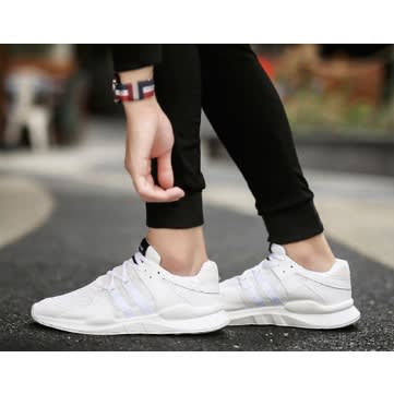 Sports Sneakers - Unisex - White