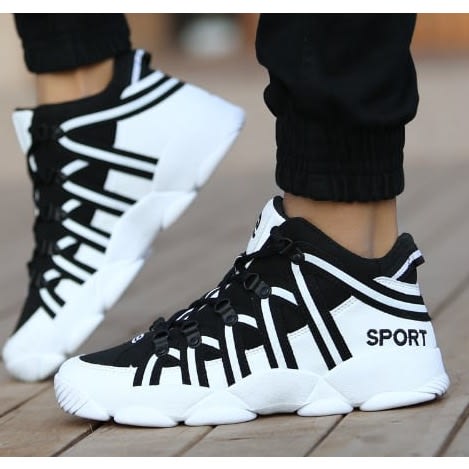 Sports Sneakers - Black & White