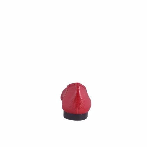 Perforated  Leather Pump -  Red