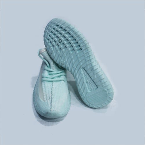 Finely Crafted Upper Linen Trainer