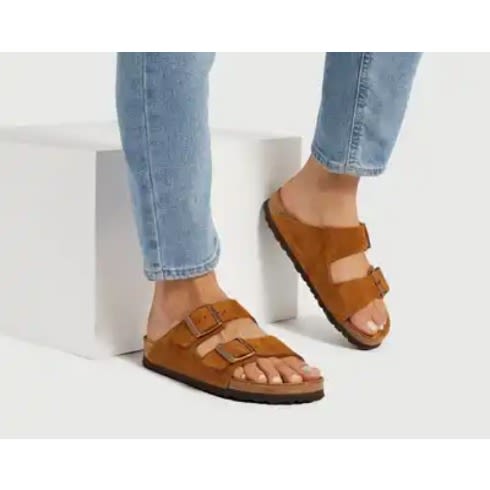 Suede Slides - Brown