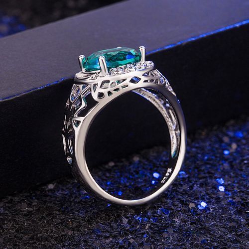 Green Topaz Gemstone Ring Zircon Vintage Flower Female Exaggerated Hollow Rings