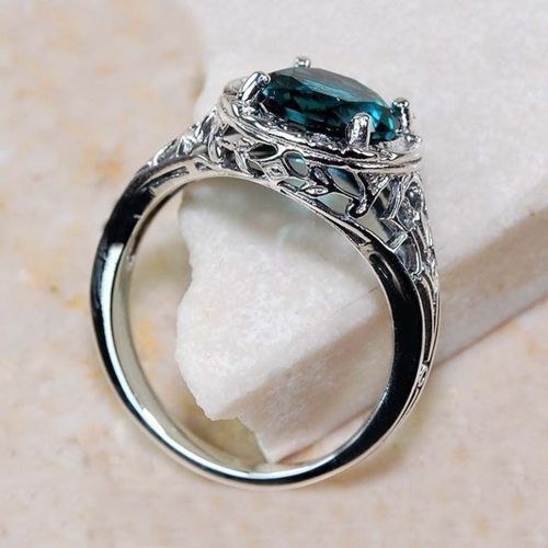 Green Topaz Gemstone Ring Zircon Vintage Flower Female Exaggerated Hollow Rings
