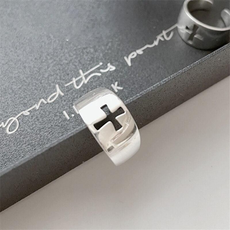 Trendy New Hollow Out Cross Open Ring Hip Hop Punk Gold and Silver Rings for Women Body Jewelry Fashion Gifts