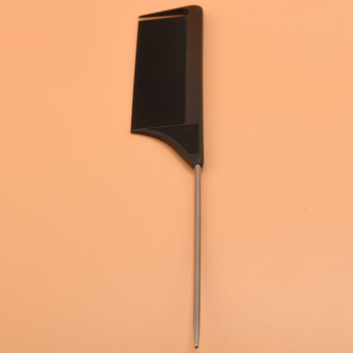 1pcs Hot Fashion Black Fine-tooth Comb Plastic and metal
