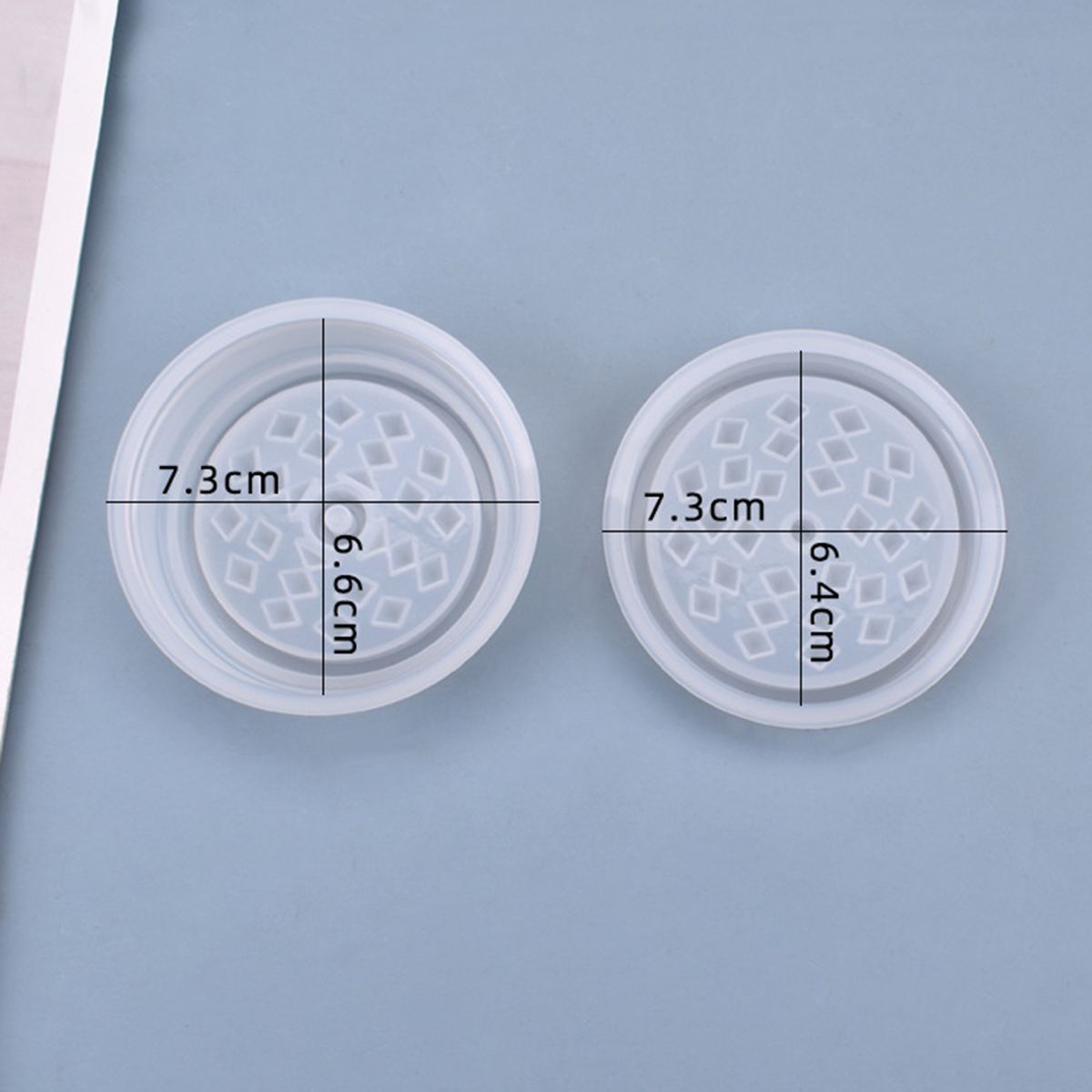 Smoke Grinder Resin Epoxy Mold DIY Spice Crusher-White
