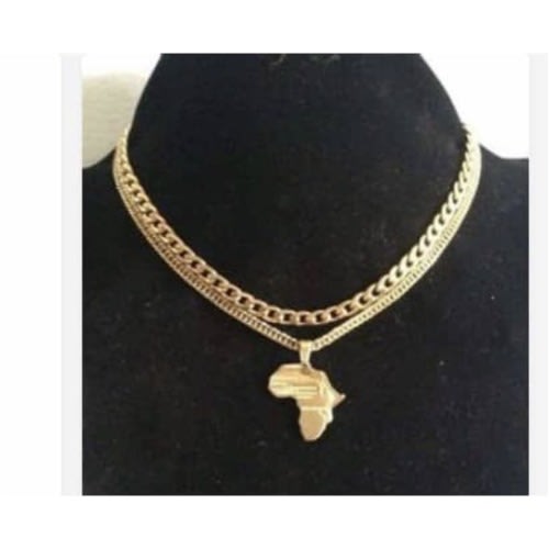 Cuban Link Chain With  Pendant - Gold