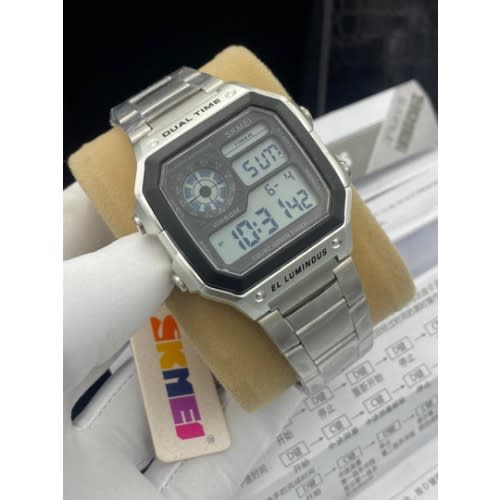 Men's Digital Wristwatch-Silver